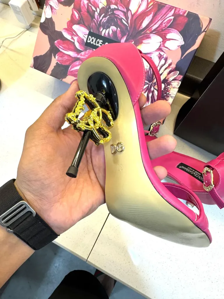 rn-image_picker_lib_temp_a4e23ae0-2e55-45ff-a978-4432057cfff3 (1).webp