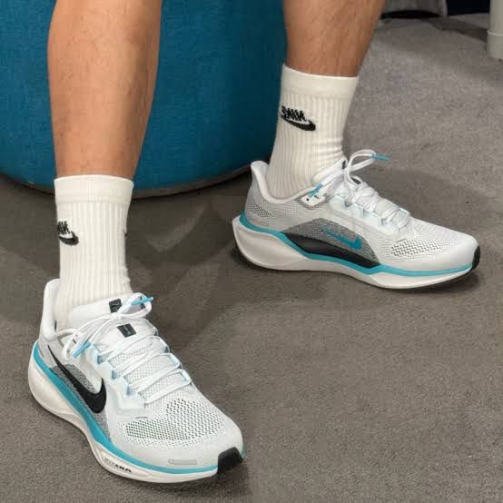 NikePegasus 41 Men's Lace-Ups Road Running Shoes (41/7)