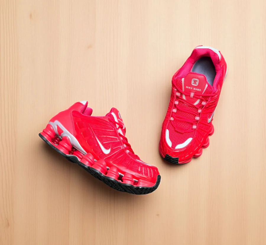 Nike Premium Sneakers for Men (41/7)