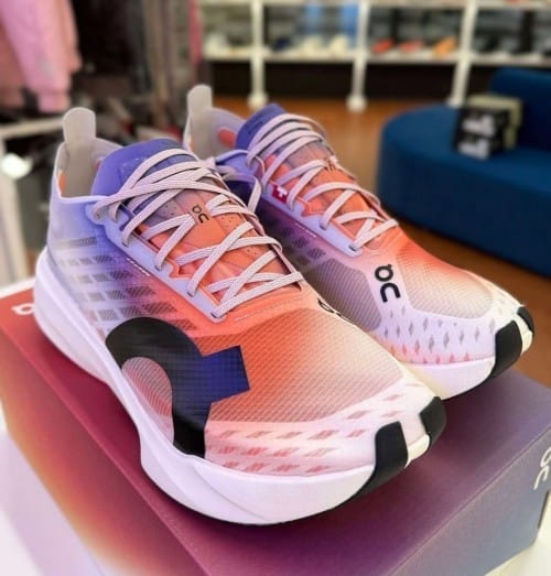 Premium Men’s Running Shoes | Cloudboom Strike (41/7)