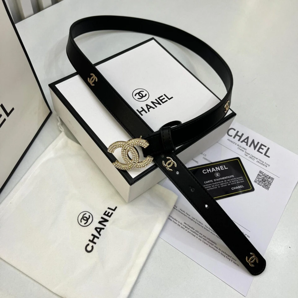 Chanel Crystal Embellished Black CC Logo Buckle Belt (90)