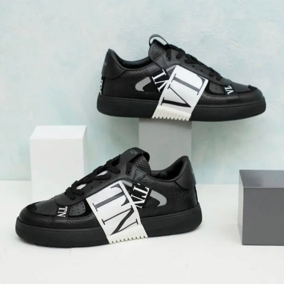 VALENTINO GARAVANI VL7N BLACK SNEAKER FOR MEN (40)