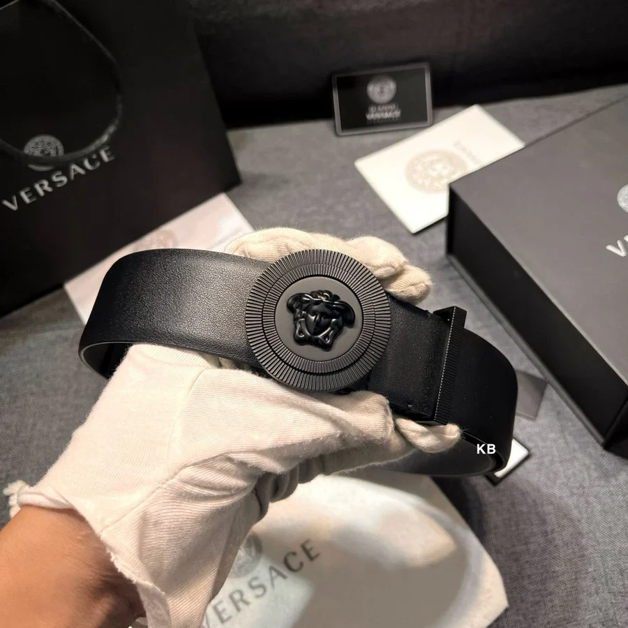 VERSACE Men’s Leather Belt