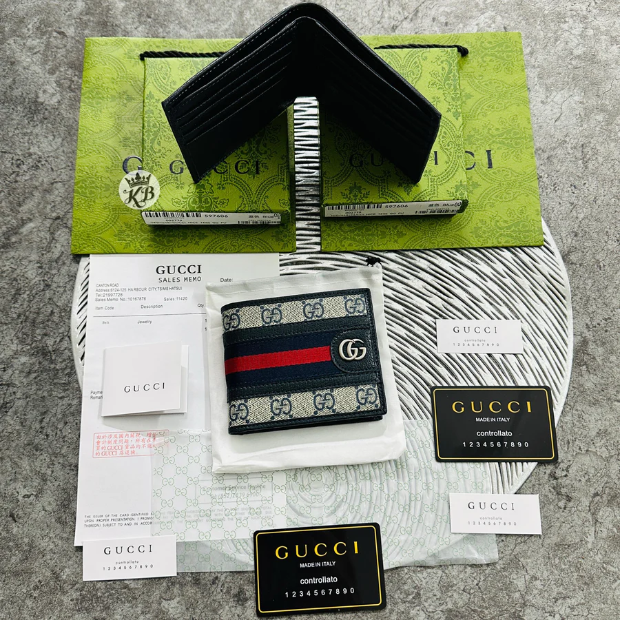 Gucci  Bi-FOLD BEIGE N BLUE GG SUPREME WALLET