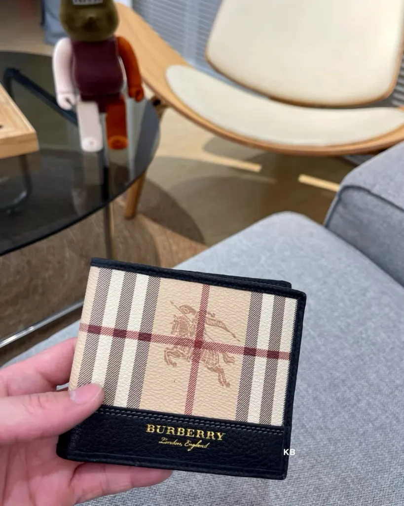 Burburry Leather Print Bi-Fold Wallet