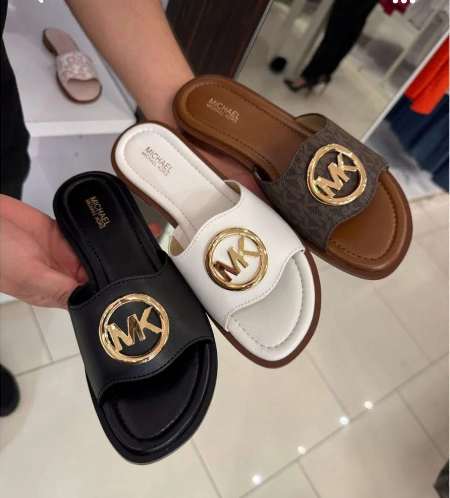 Michael Kors Designer Slides (40, Black)