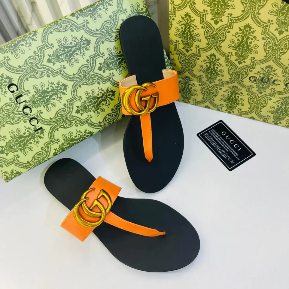 Gucci Tan GG Thong Slide (40)