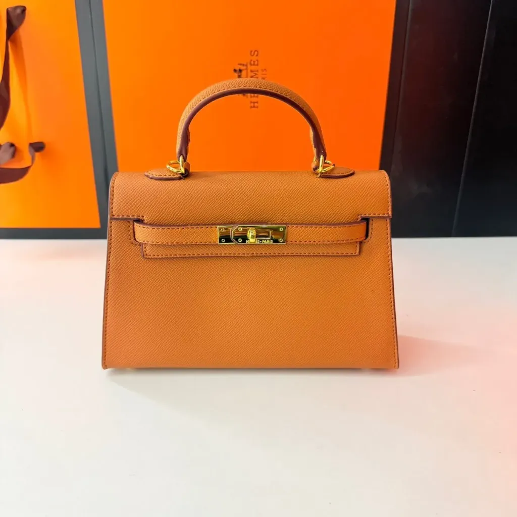 Hermes Kelly Mini Handbag (Brown)