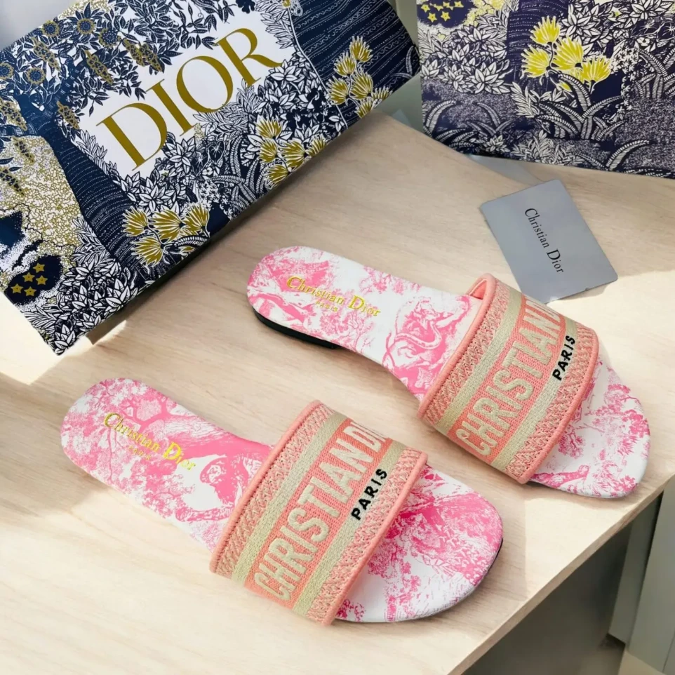 Christian Dior Pink Tiger Dway Slide (40)