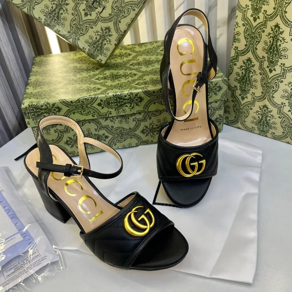 Gucci Marmont Black Mid High Pump (40)